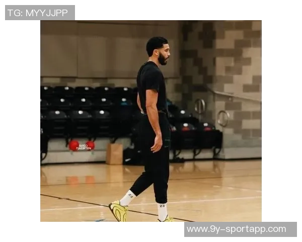 塔图姆渴望本赛季复出绿军需时日方能考虑他的回归